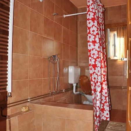 Πανσιόν Kuekuello Vendeghaz